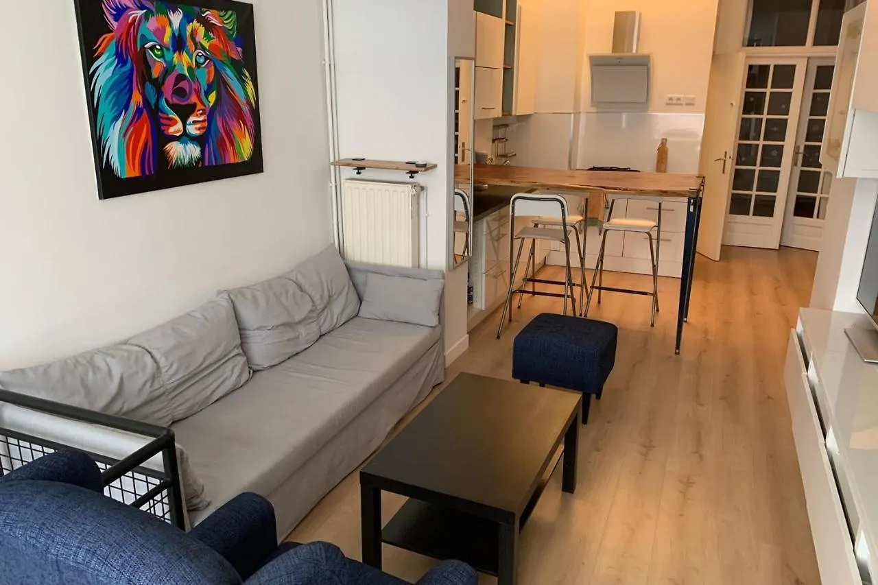 Charming Family Apartment 10 Min From Sacre Coeur Paris 0*,  France
